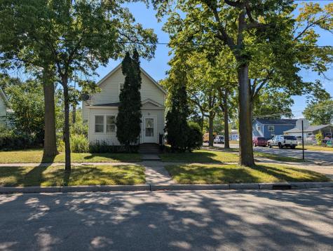 427 16th Avenue N Saint Cloud MN 56303