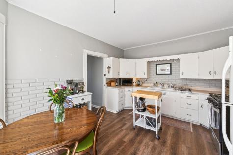 1942 Lincoln Street NE Minneapolis MN 55418