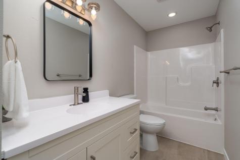 3205 & 3207 Scotch Lane Mankato MN 56001