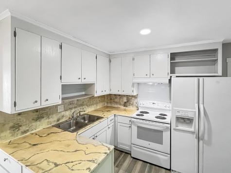 7385 University Avenue NE Fridley MN 55432