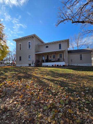 621 Elm Avenue E Waseca MN 56093