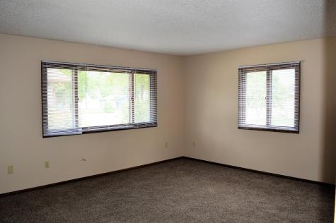 305-307 S 23rd Street S Fargo ND 58103