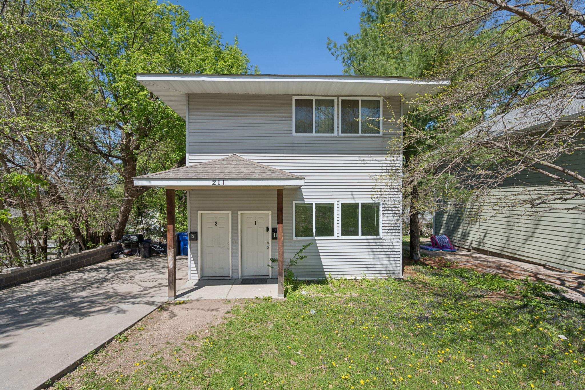 211 Belvidere Street E Saint Paul MN 55107