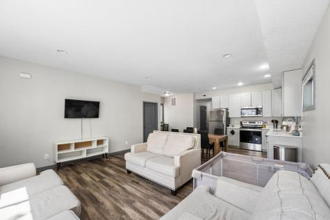 211 Belvidere Street E Saint Paul MN 55107