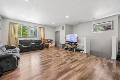 211 Belvidere Street E Saint Paul MN 55107