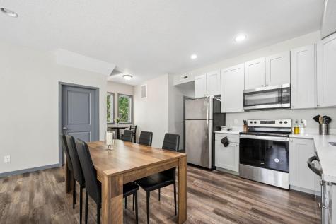 211 Belvidere Street E Saint Paul MN 55107