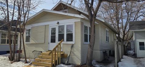 714 Oak Street N Fargo ND 58102