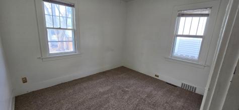 714 Oak Street N Fargo ND 58102