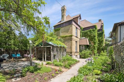 2700 Pillsbury Avenue S Minneapolis MN 55408