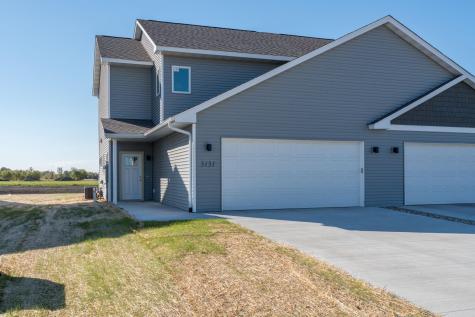 3201 & 3203 Noble Drive Mankato MN 56001