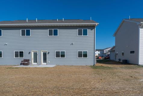 3201 & 3203 Noble Drive Mankato MN 56001