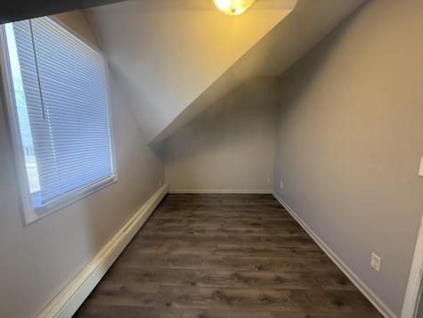1204 E 7th Street Saint Paul MN 55106