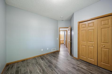 914 1/2 3rd Avenue NE Buffalo MN 55313