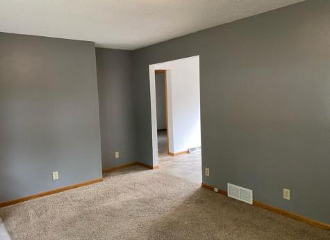 257 18th Avenue N Hopkins MN 55343