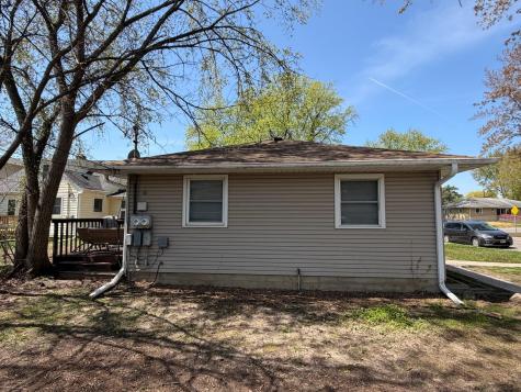 257 18th Avenue N Hopkins MN 55343