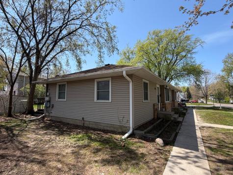 257 18th Avenue N Hopkins MN 55343