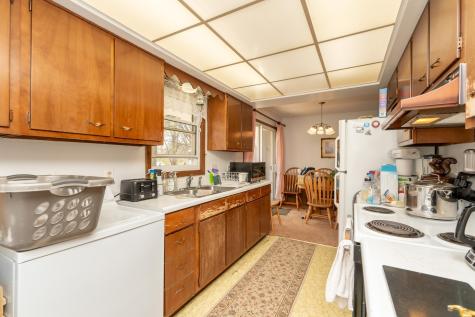 502 Vine Avenue W Montgomery MN 56069