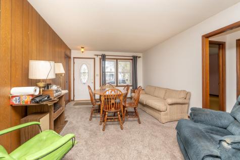 502 Vine Avenue W Montgomery MN 56069