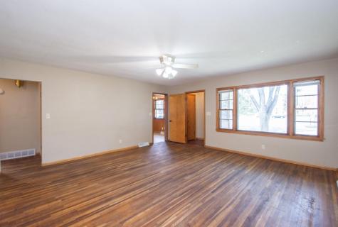 1409-1411 9th Avenue S Moorhead MN 56560