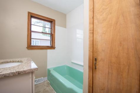 1409-1411 9th Avenue S Moorhead MN 56560