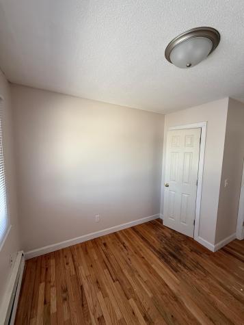 3829 Lake Drive Avenue N Robbinsdale MN 55422