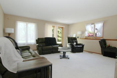 7818 Davidson Court Inver Grove Heights MN 55076