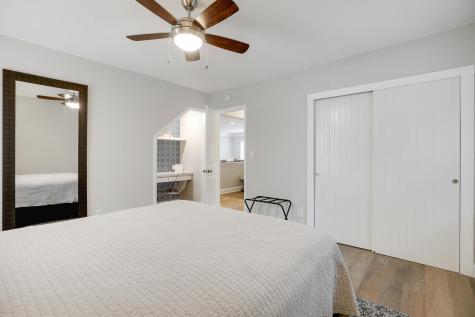 4214 Queen Avenue S Minneapolis MN 55410