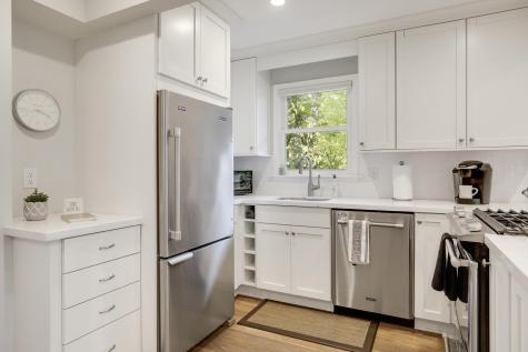 4214 Queen Avenue S Minneapolis MN 55410