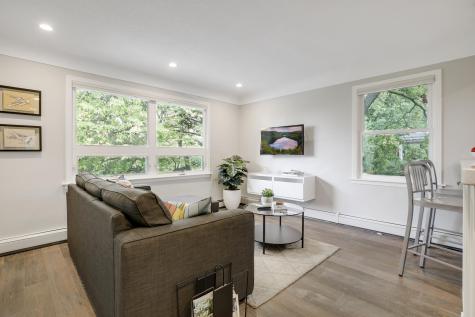 4214 Queen Avenue S Minneapolis MN 55410