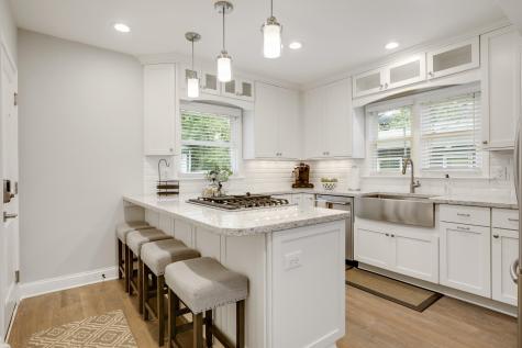 4214 Queen Avenue S Minneapolis MN 55410