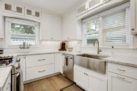 4214 Queen Avenue S Minneapolis MN 55410