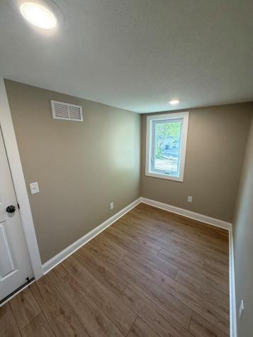 892 4th Street E Saint Paul MN 55106