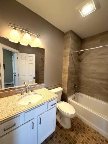 892 4th Street E Saint Paul MN 55106