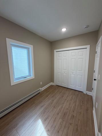 892 4th Street E Saint Paul MN 55106
