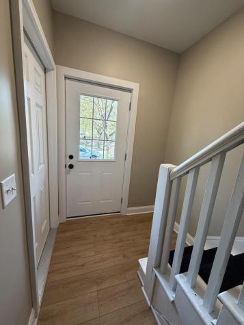 892 4th Street E Saint Paul MN 55106