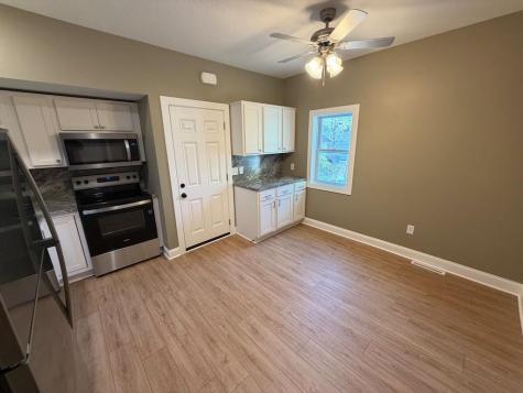 892 4th Street E Saint Paul MN 55106