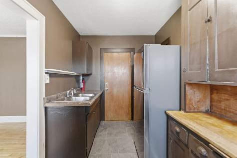 758 Reaney Avenue Saint Paul MN 55106
