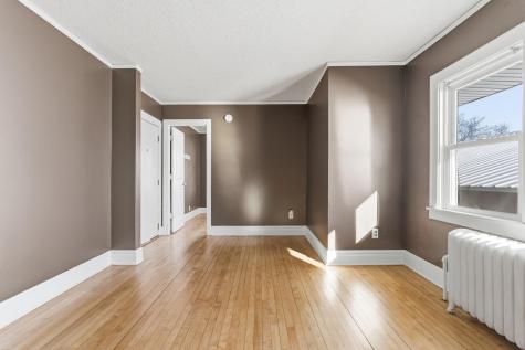 758 Reaney Avenue Saint Paul MN 55106