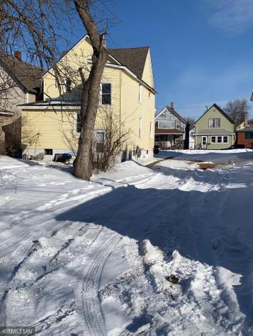 124 E 17th Street Hibbing MN 55746
