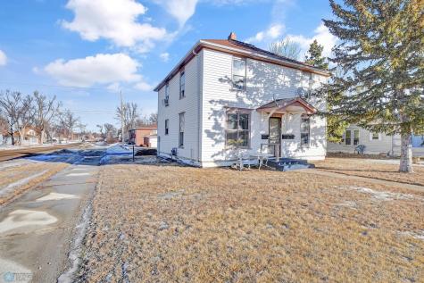 405 2nd Street NE Valley City ND 58072