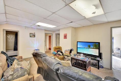 405 2nd Street NE Valley City ND 58072