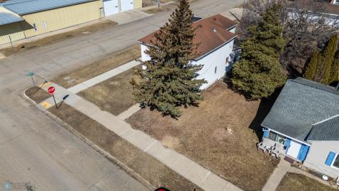 405 2nd Street NE Valley City ND 58072