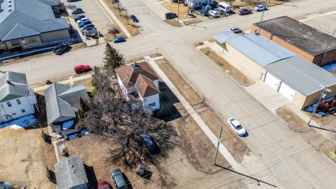 405 2nd Street NE Valley City ND 58072