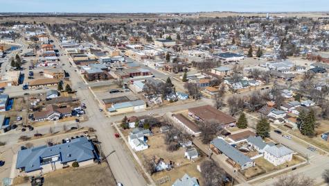 405 2nd Street NE Valley City ND 58072