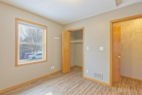 160 Pacific Avenue E Dassel MN 55325