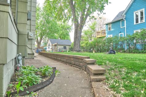 407 19th Avenue NE Minneapolis MN 55418