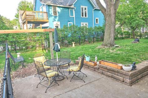 407 19th Avenue NE Minneapolis MN 55418