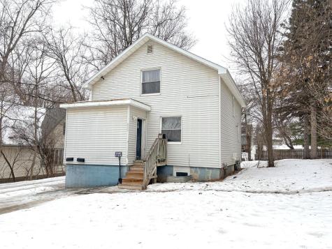 822 W Maple Avenue Fergus Falls MN 56537