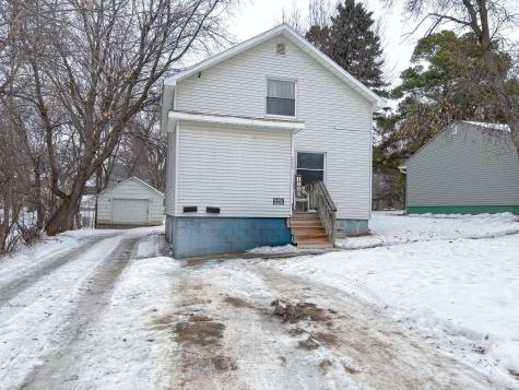 822 W Maple Avenue Fergus Falls MN 56537