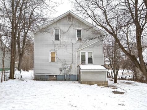 822 W Maple Avenue Fergus Falls MN 56537